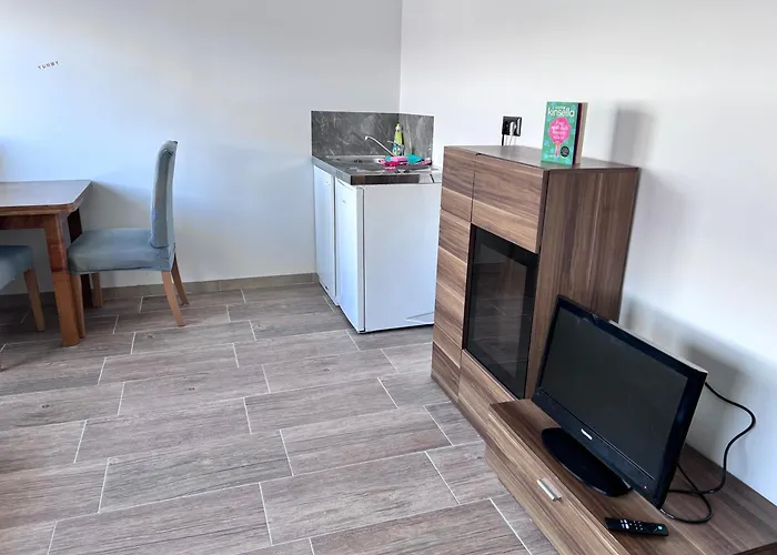 Rum i privatbostad 2 Geraeumiges 2 Fuer Bis Zu 6 Personen Enns